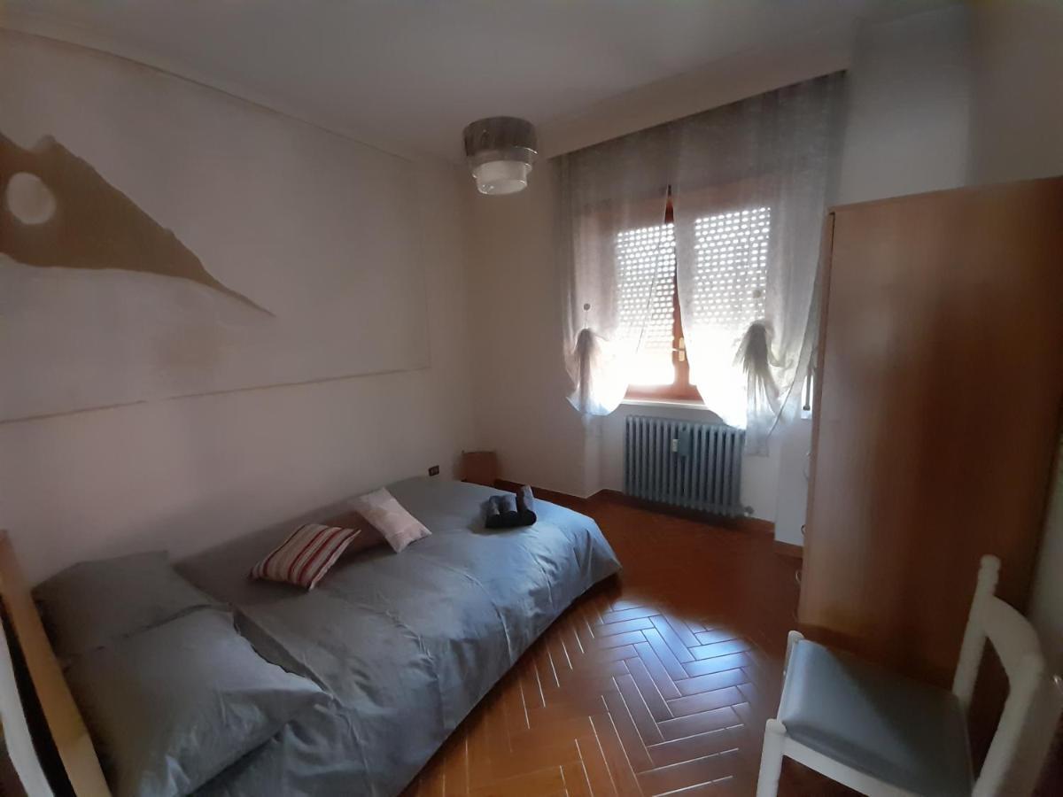 Dreamhouse Apartment ลาควิลา ภายนอก รูปภาพ