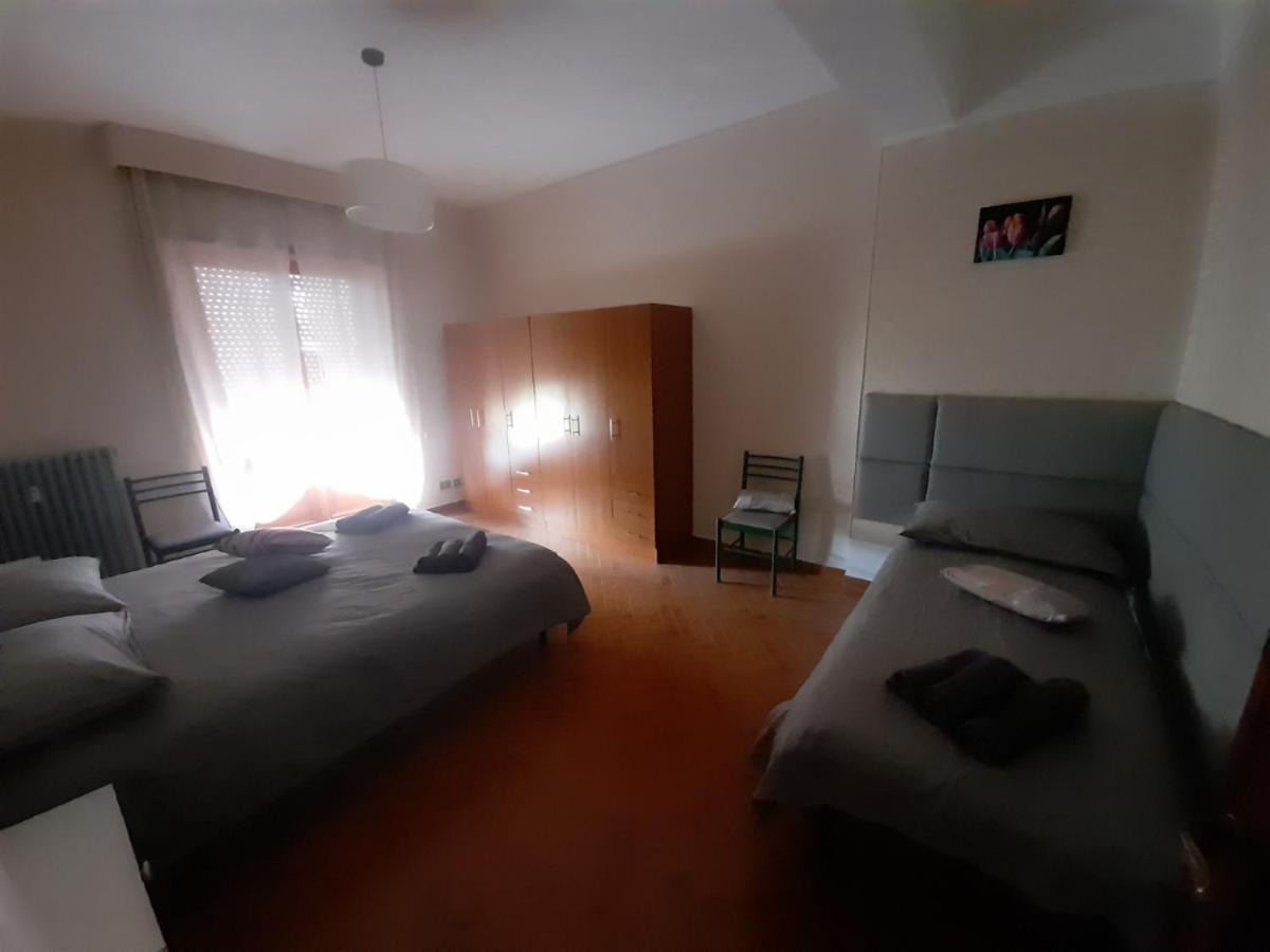 Dreamhouse Apartment ลาควิลา ภายนอก รูปภาพ